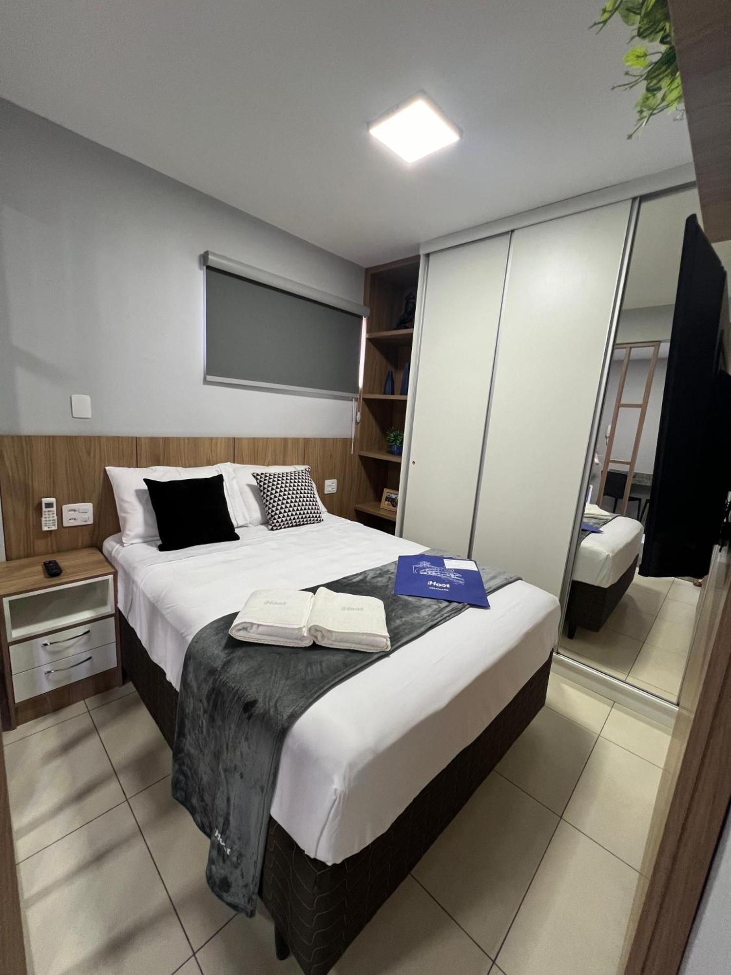 Apartamento Em Sao Joao Del Rei, Ao Lado Da Estacao Ferroviaria, Estacionamento E Ar Condicionado Esterno foto