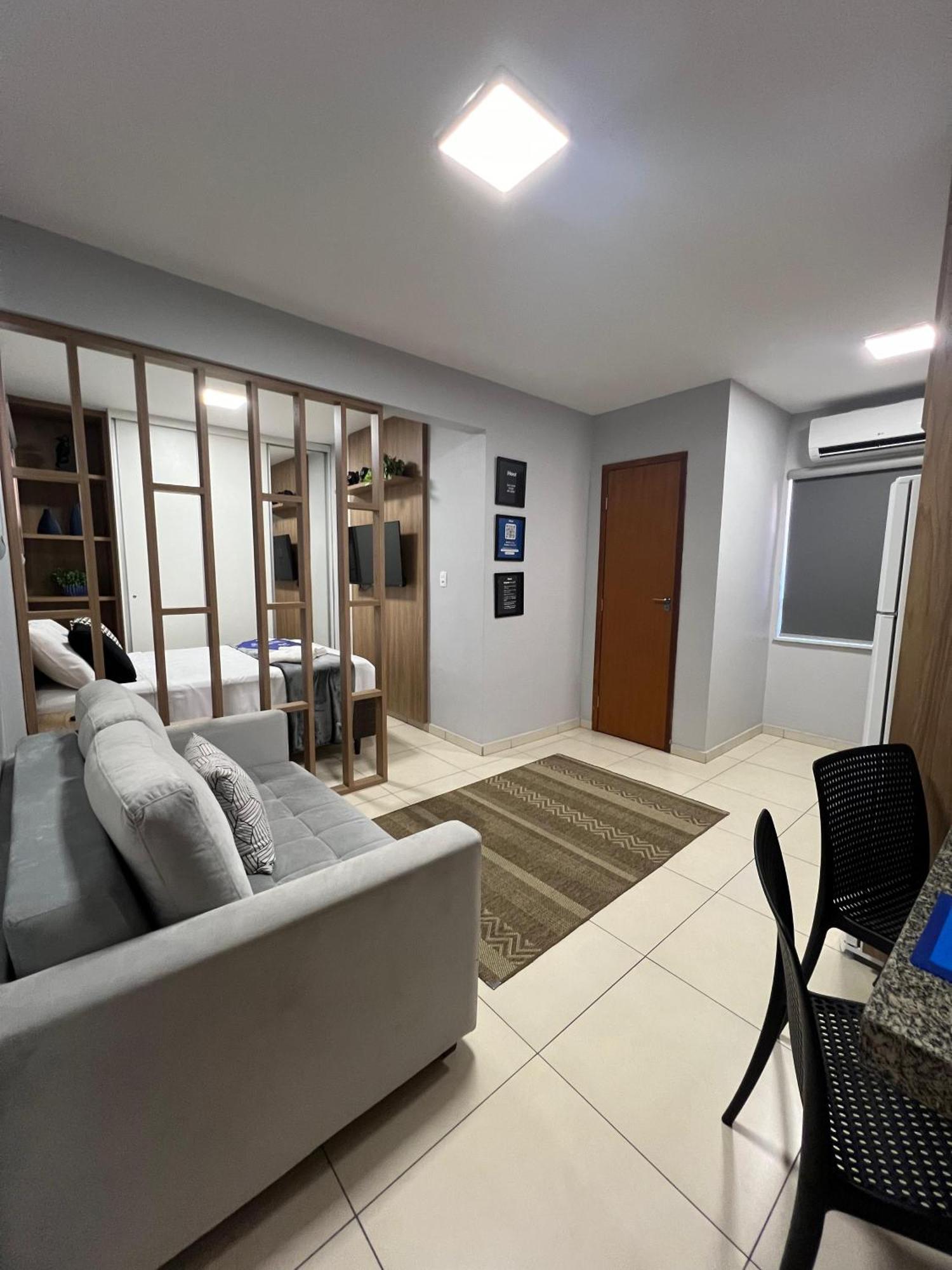 Apartamento Em Sao Joao Del Rei, Ao Lado Da Estacao Ferroviaria, Estacionamento E Ar Condicionado Esterno foto