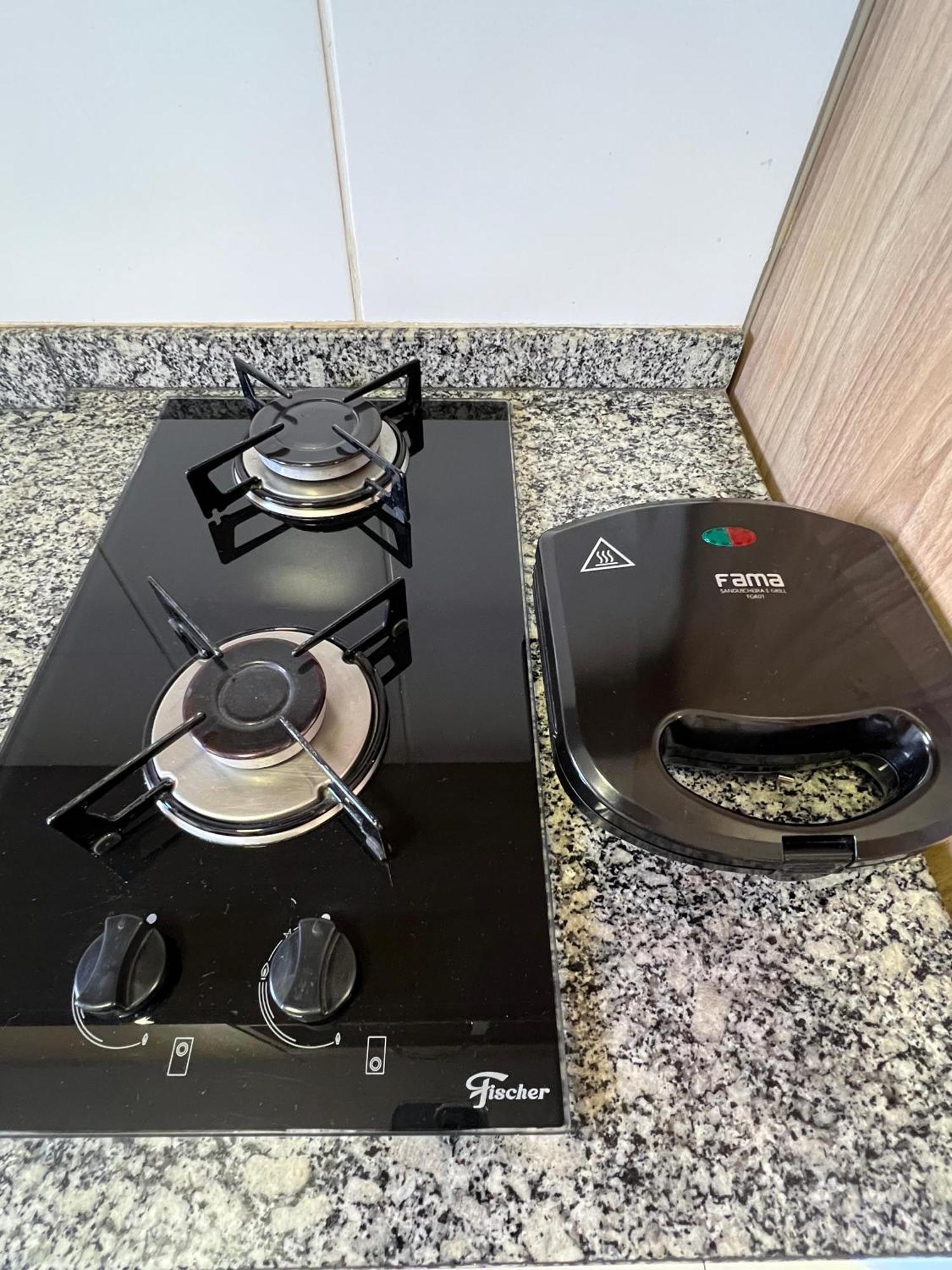 Apartamento Em Sao Joao Del Rei, Ao Lado Da Estacao Ferroviaria, Estacionamento E Ar Condicionado Esterno foto