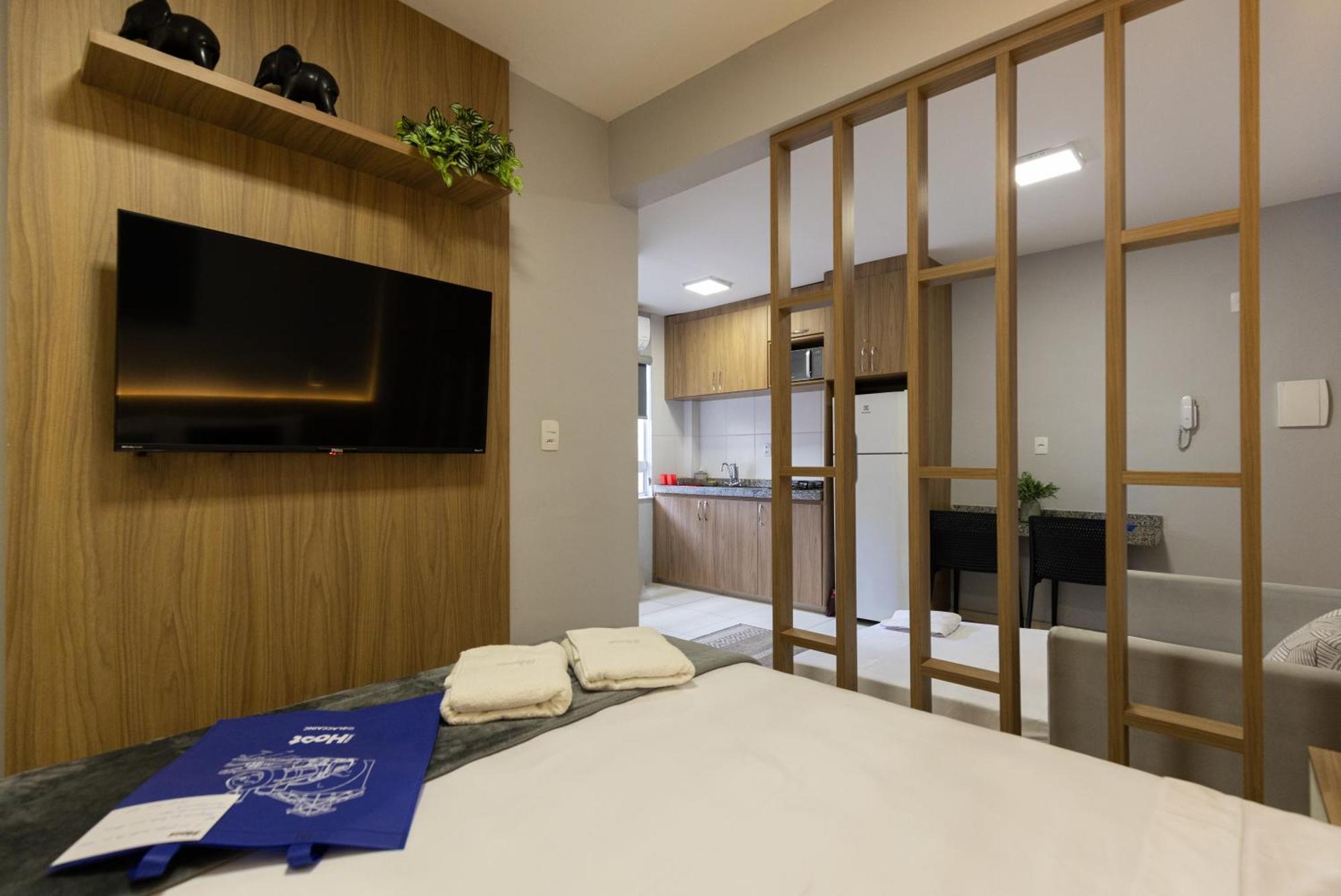 Apartamento Em Sao Joao Del Rei, Ao Lado Da Estacao Ferroviaria, Estacionamento E Ar Condicionado Esterno foto