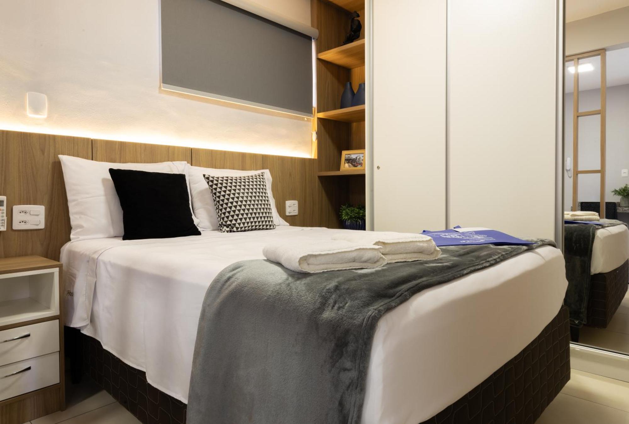 Apartamento Em Sao Joao Del Rei, Ao Lado Da Estacao Ferroviaria, Estacionamento E Ar Condicionado Esterno foto